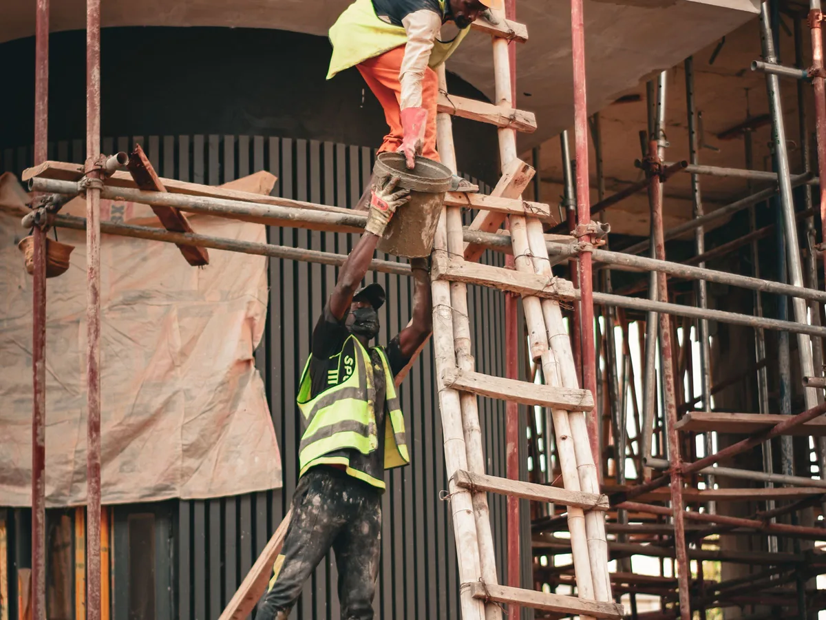 General construction crew in ANSI Class 2 hi-vis workwear